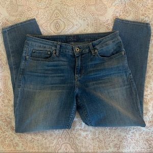 Lucky Brand Lolita Capri, Medium Wash, Size 12/31